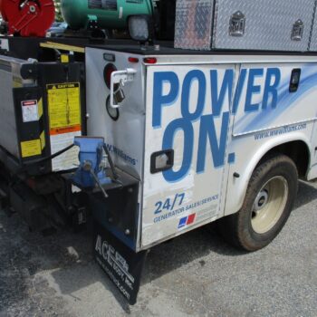 Power generator service truck equipment